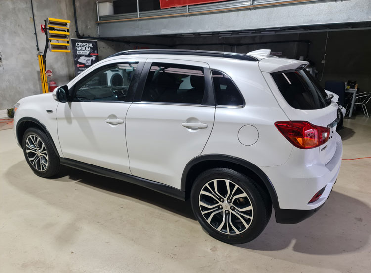 Car Window Overspray Removal